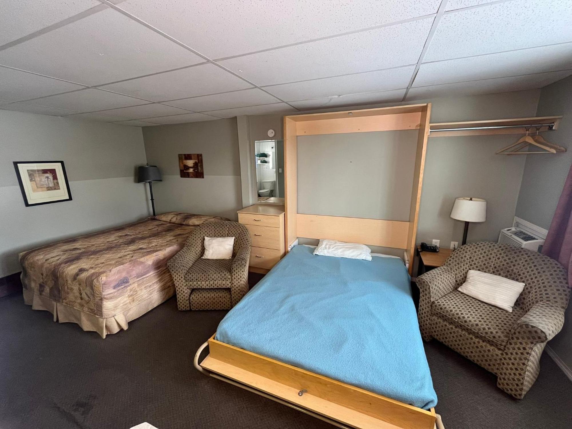 Raccoon Lodge Motel Сильван-Лейк Номер фото