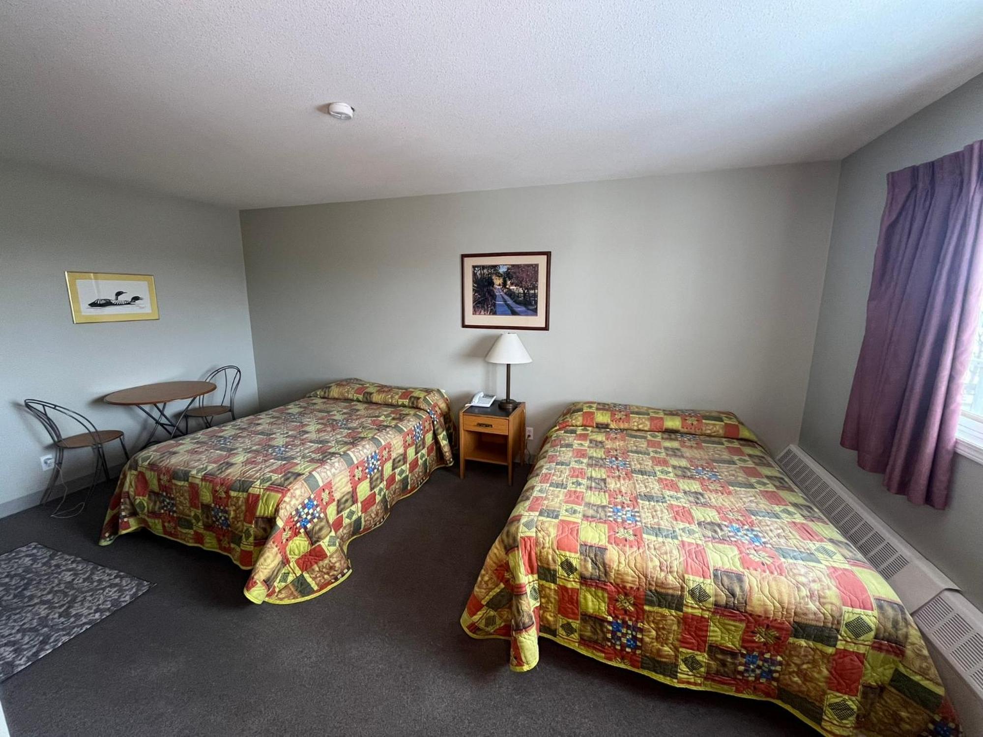 Raccoon Lodge Motel Сильван-Лейк Номер фото